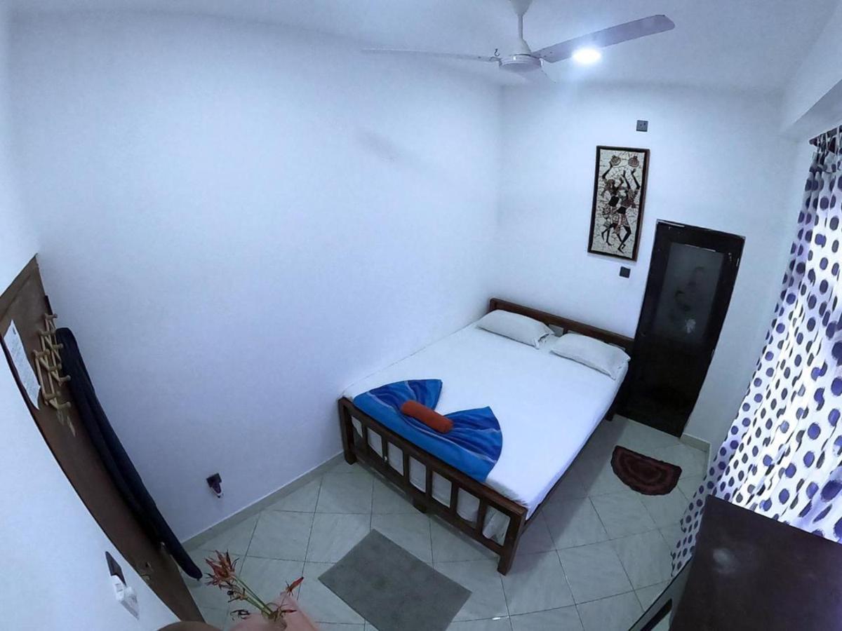 Happy Tuna Guesthouse Hikkaduwa Εξωτερικό φωτογραφία